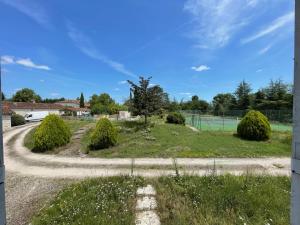 Maisons de vacances Le Domaine de Claras : Maison 8 Chambres