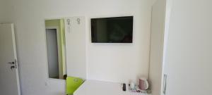 Nirvana Rooms & Apartments