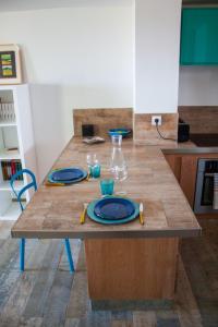 Appart terrasse, Climatisation , Vue mer, Parking