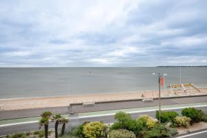 Appartements Avec vue mer bel appartement au coeur de La Baule : photos des chambres