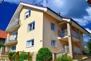 Apartments Lakeview - Liptovský Trnovec