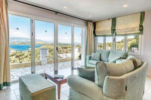 Agios Stefanos Bay - Villa Maria