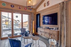 Appartements La Petite Galerie - Magnifique Duplex avec balcon vue montagne - Flumet : photos des chambres