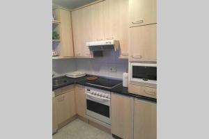 Duplex a pie de playa con piscina y tenis