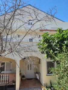 Comfort apartment with big balcony - Zadar