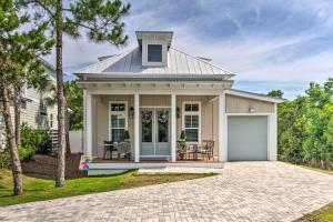 Holiday Home room in Chic Inlet Beach Getaway with Porch and Game Room