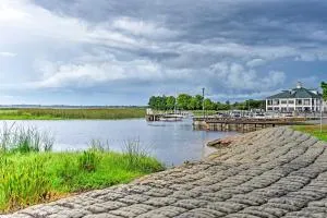 Family Home with Private Pool 24 Mi to Disney! - Saint Cloud