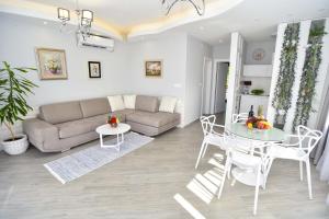 Verbalj apartment with swimming pool