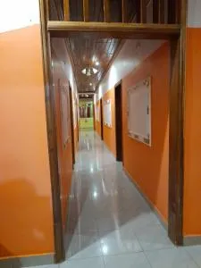 Britannia Hôtel Cmr - Banda