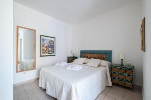 ⭑⭑⭑⭑⭑La perla Rosa nel centro storico a Carloforte img2