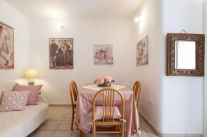 ⭑⭑⭑⭑⭑La perla Rosa nel centro storico a Carloforte img11