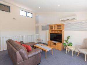 Acacia 4 2 Kirwan Close