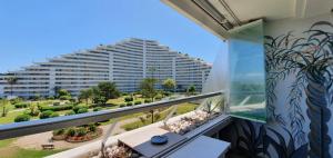 Lovely apartment in Marina Baie des Anges- Baronnet - Sew view, free parking spaces on site, restaurants, beach, supermarket