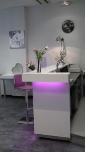Hotels Hotel des Pays Bas : photos des chambres