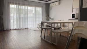 Jeju Time-Travel Pension