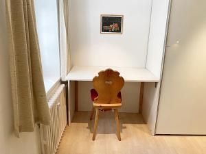 Alpenstil - 60m2 Dachstockwohnung mit Garage - BM186