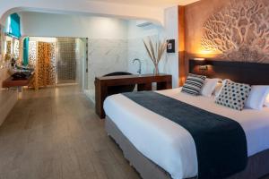 Hotels Hotel Le Ruesco : photos des chambres