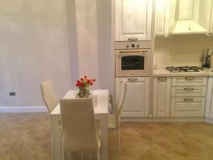 Elit Home Apartment David