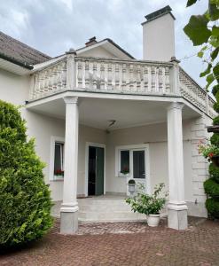 Вилла Поляна