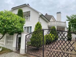 Вилла Поляна