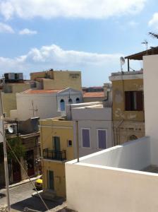 Zannikos Rooms Syros Greece