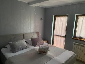 La Mare Darius Mihai