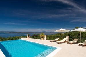 Villa VESPERA-Infinity heated pool