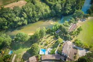 B&B / Chambres d'hotes Logis des Magnans -Les terrasses du Coutach - : photos des chambres