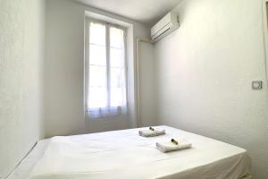 Renovated apartment AC - wifi - 2-4pers - Center Antibes rue James Close