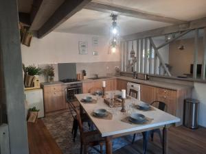 Maisons de vacances Le clos des sources : photos des chambres