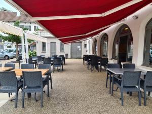 Hotels LE CHAPON BRESSAN : photos des chambres