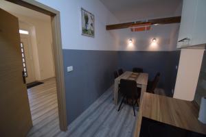 Secret Garden Apartment