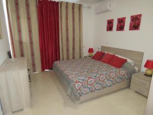 Aquamarine Sea Front Apartments - Second Floor