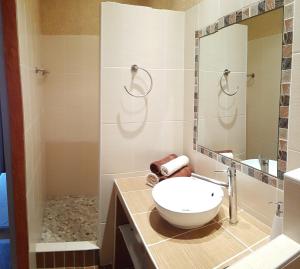 B&B / Chambres d'hotes Le Mas des Hibiscus : photos des chambres