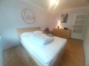 Apartament Discreet 2 separate bedrooms, 2 oddzielne sypialnie 2,3 osoby max