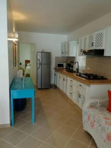 Playa Turquesa only 50m From the Beach Walk toRestaurants