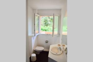 LA PLAGE - Hyper centre - vue port & mer - Climatisation