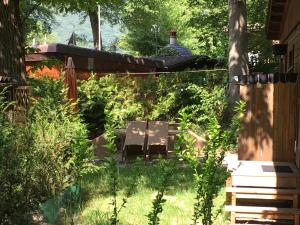 Chestnuts Little Chalet