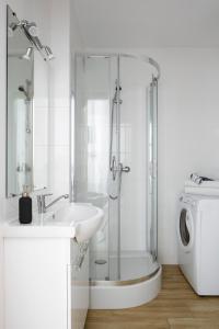 Flat Złote Tarasy Street