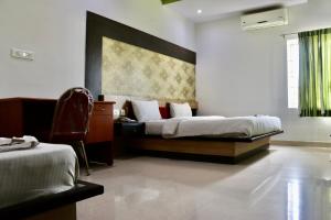 HOTEL SRI VAARI RESIDENCY