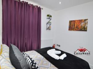Luxury Central Self Contained Flat by CozyNest