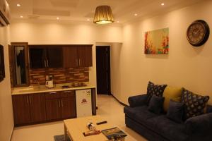 الجناح الأبيض للأجنحه الفندقية