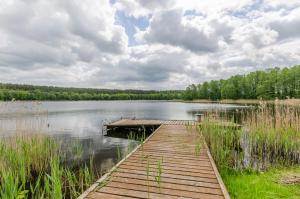 Pokoje LotNik nad jeziorem