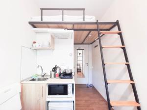 Duplex Apartment room in Peski Apart by Solaren