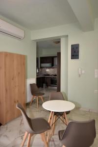 APOSTOLIAS APARTMENTS