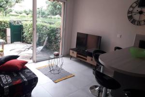 Appartements Nid douillet F2, jardin, piscine, parking, plage 200 m Palavas : photos des chambres