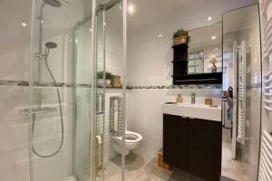 Appartements Studio de charme - calme, discret & cosy - 3' RER : photos des chambres