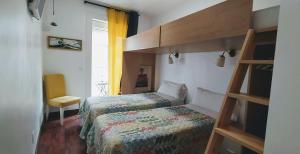 Quadruple Room with Shower room in Alojamientos Cantíber