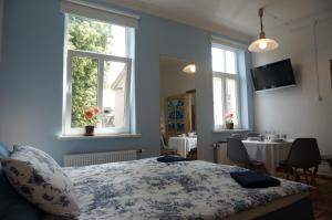 Bluebird Apartment