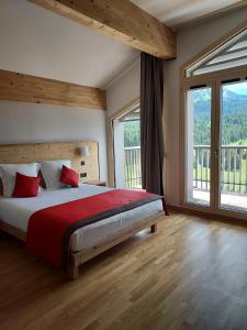 Hotels AUBERGE DES GLIERES : photos des chambres